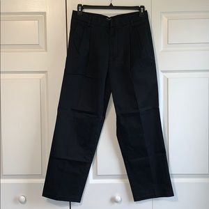 Docker pleated dress pants. EUC.